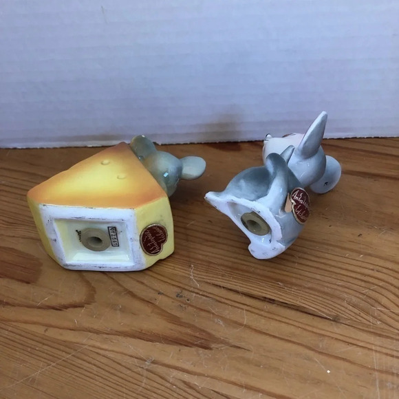 Vtg Anthropomorphic Mice Salt and  Pepper Shakers - Picture 4 of 9
